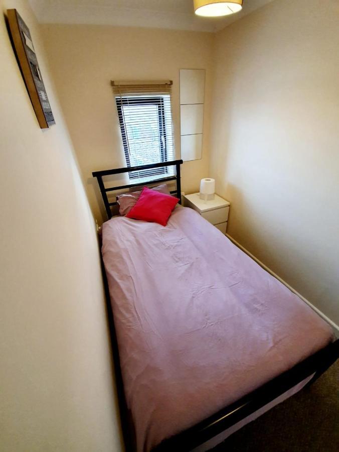 Chelmsford Town Centre Apartments With Car Parking Exterior foto